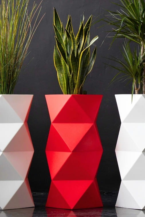 Designerska Donica Monumo Asti czerwona z wewnętrzną półką H:78