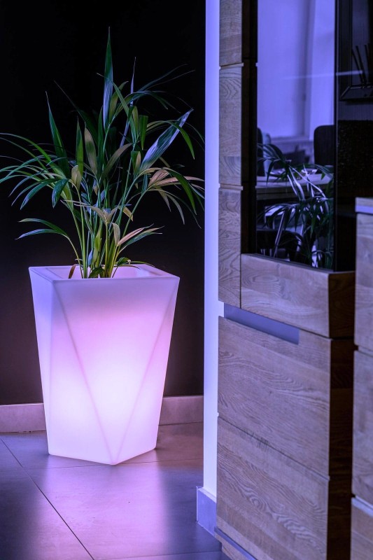 Podświetlana wysoka donica LED 59 cm – RGB + pilot | Vaso light | Monumo