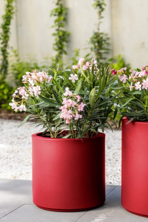 Donica okrągła na taras Cavo 40 cm czerwona pełna | Monumo