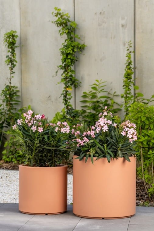 Zestaw 2 donic ogrodowych okrągłych 40 i 50 cm brzoskwiniowych | Cavo pełne | Monumo