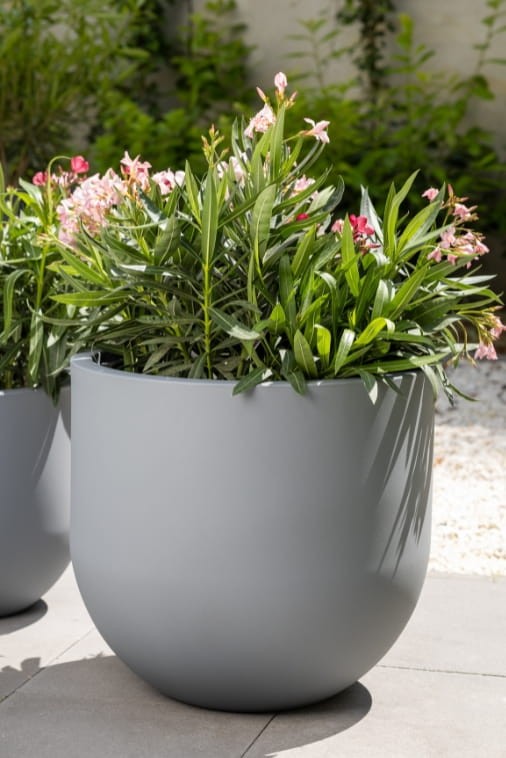 Donica okrągła na taras Primo 50 cm szara z wkładem | Monumo