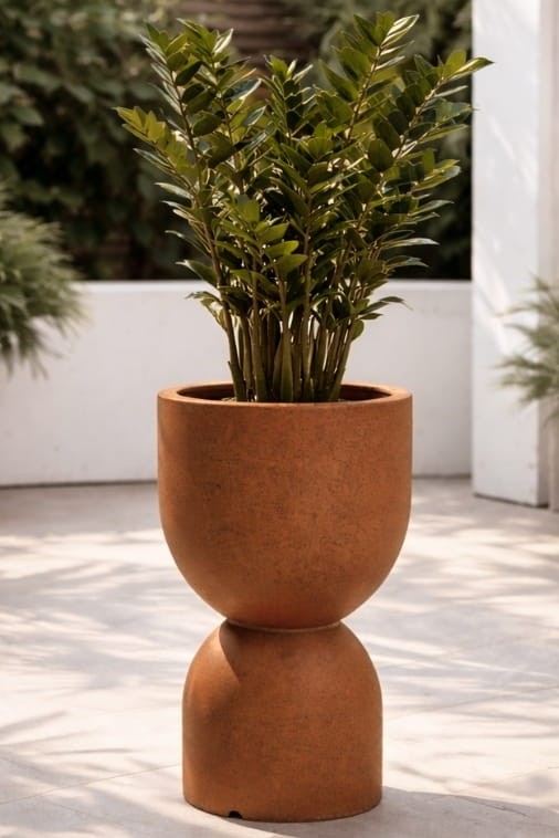 Donica ogrodowa wysoka kielichowa 65 cm efekt rdzy | Kielich z półką | Monumo