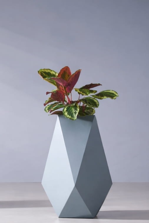 Donica ogrodowa nowoczesna 70 cm szara | Volcano z półką | Monumo