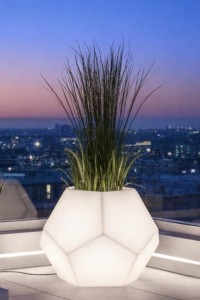 Donica ogrodowa podświetlana LED nowoczesna 53 cm barwa zimna | Alma Light z półką | Monumo