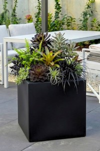 Donica kwadratowa na taras Pixel Pot 50 cm (50x50x50) czarna | Monumo