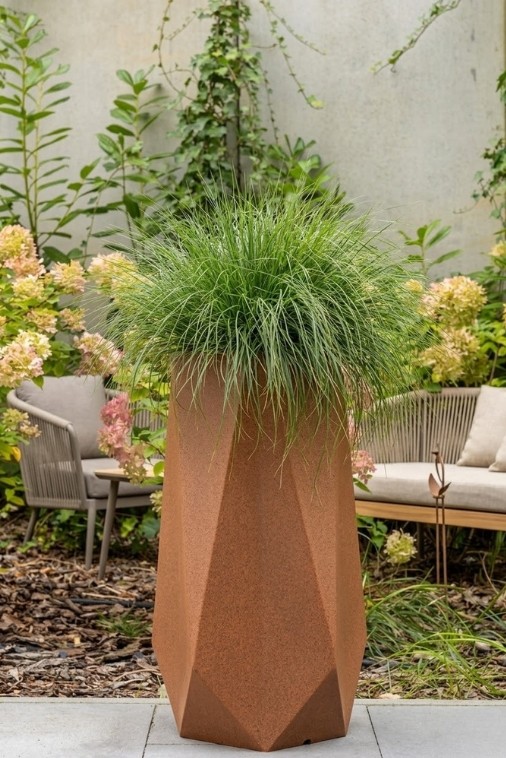 Wysoka donica ogrodowa 75 cm w efekcie rdzy do ogrodu i na taras | Siena | Monumo