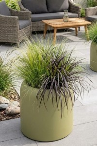 Donica okrągła na taras Ambienti 39 cm z wkładem oliwkowa | Monumo