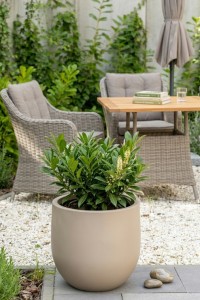 Donica okrągła tarasowa 40 cm beżowa z wyjmowanym wkładem | Primo | Monumo