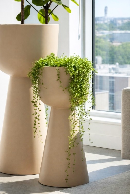 Wysoka donica ogrodowa kielich 65 cm beżowa | Zendo z półką | Monumo