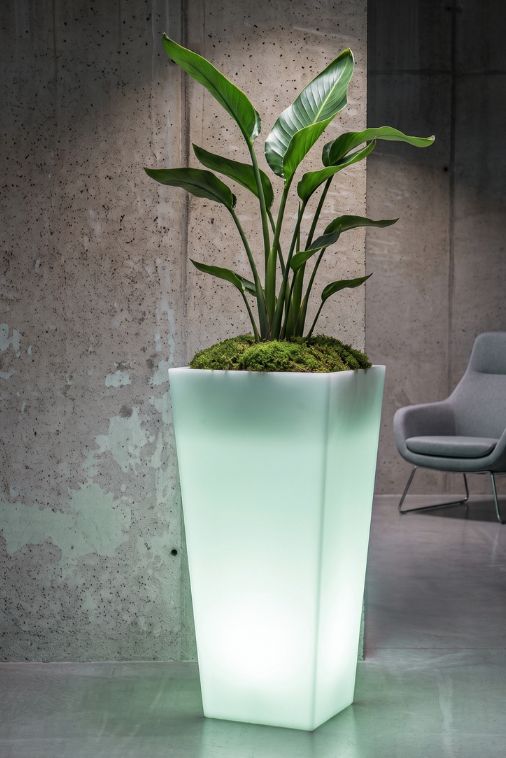 Smukła podświetlana donica LED 110 cm – RGB + pilot | Slim Line M light | Monumo