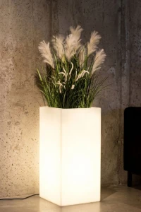 Donica LED podświetlana wysoka ogrodowa 70 cm barwa ciepła | Tower Pot z półką | Monumo