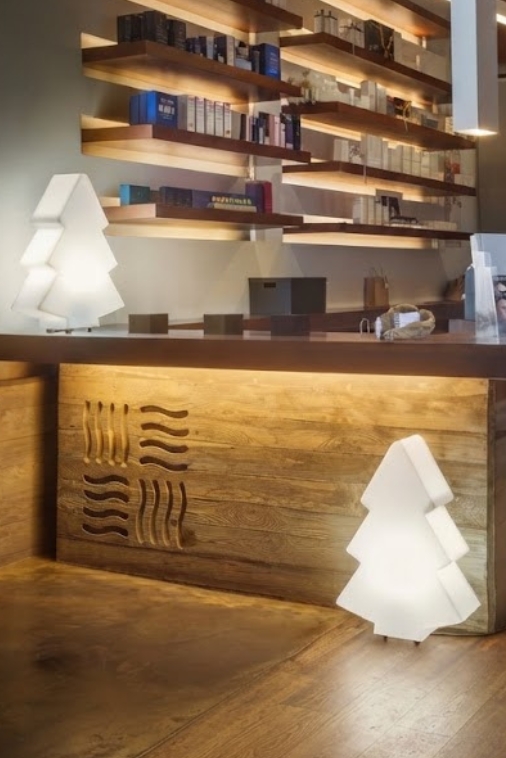 Choinka LED 60 cm MONUMO | Podświetlana | Do Wnętrz i Ogrodu | Barwa Neutralna | Mrozoodporna Dekoracja Świąteczna
