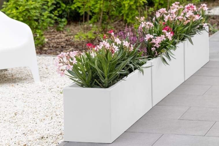 Duże białe donice Long Maxi 