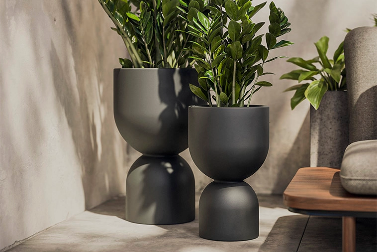 Donice Monumo w kształcie kielicha