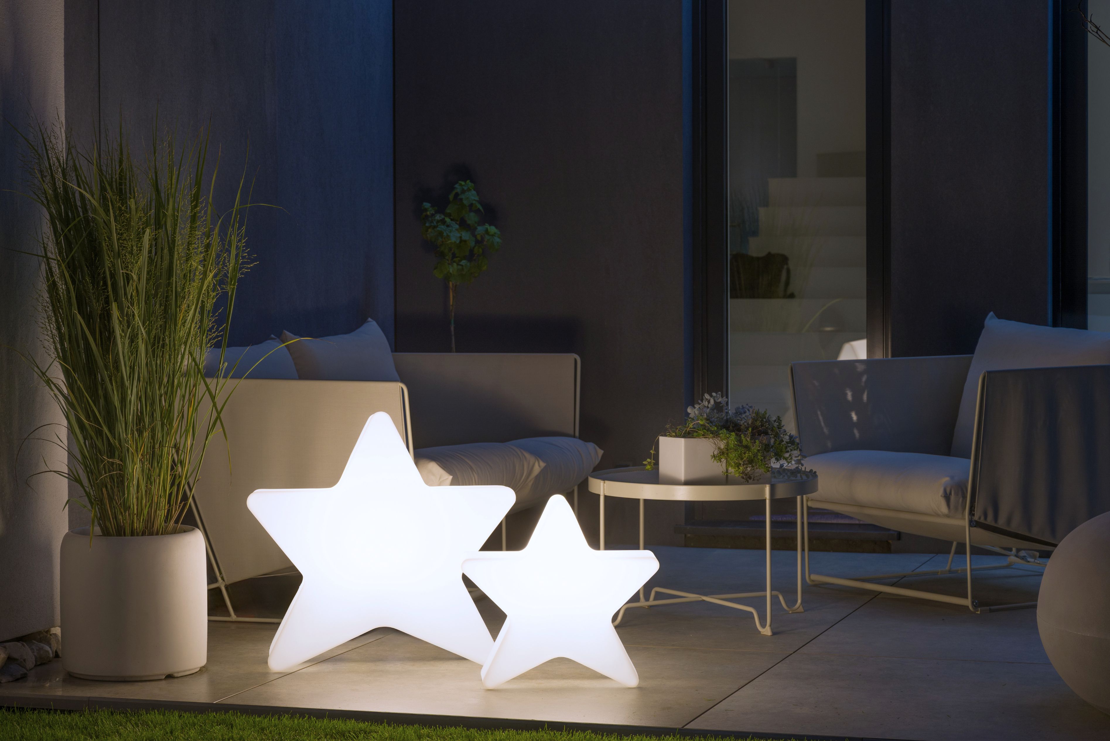 Gwiazdy podświetlane LED 70 i 50 cm wysokości barwa zimna