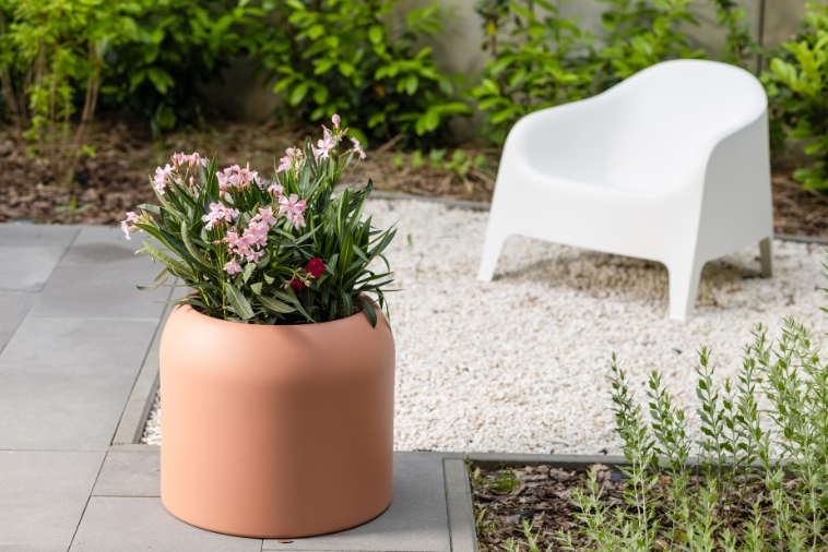 Klasyczna Okrągła Donica do biura Monumo Ambienti  39h